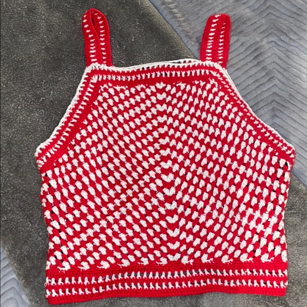 crop top